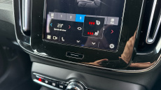 Volvo XC40 2.0 B3P Plus Dark 5dr Auto Petrol Estate